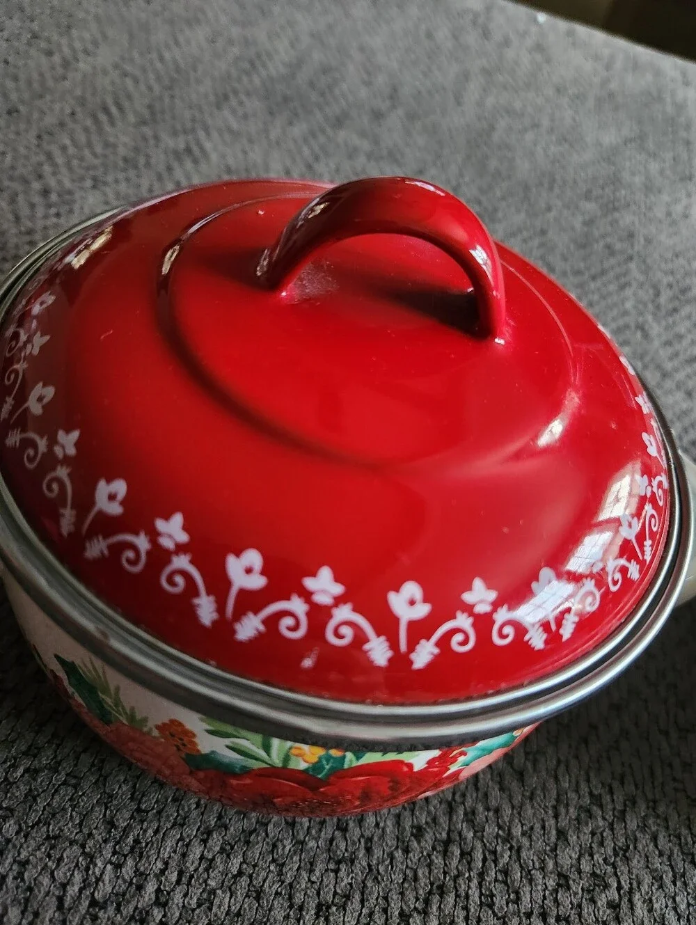 The Pioneer Woman Cheerful Rose Mini Dutch Ovens - Set Of 2